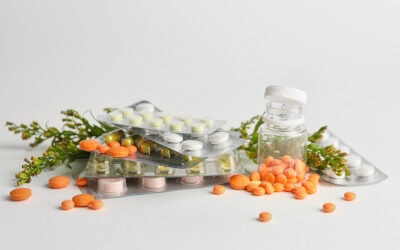 Phy­to­phar­ma­ka: Pflanz­li­che Arz­nei­mit­tel in der Apo­the­ke immer gefragter